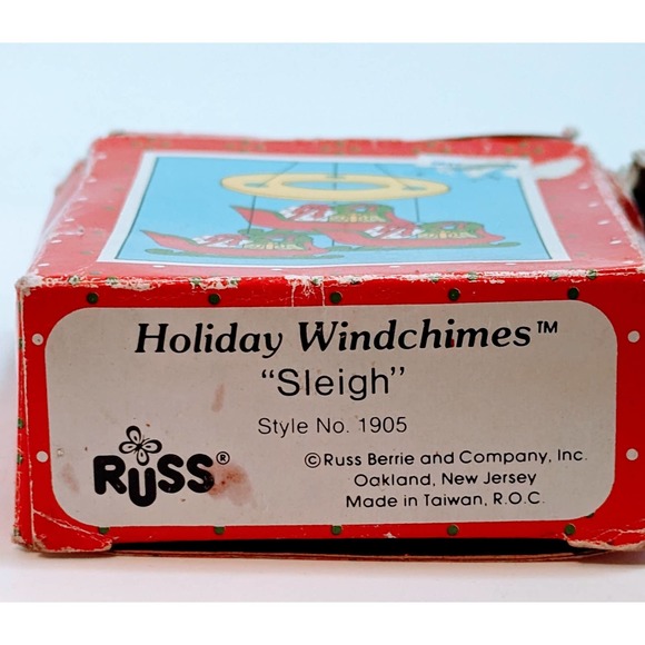 Vintage Porcelain Russ Berrie and Company Holiday Sleigh Wind Chime - Picture 6 of 6